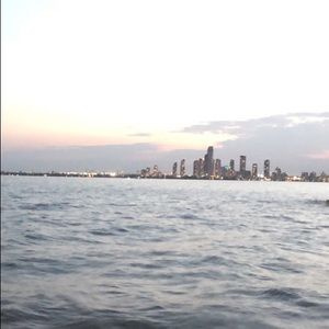 Meet your Posher, Claudia